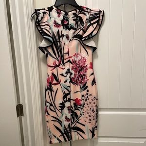Floral Tommy Hilfiger cocktail dress size 2P